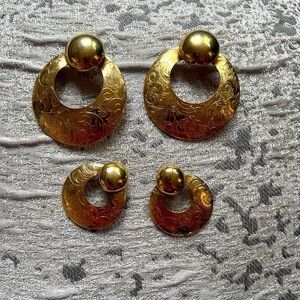 Gold toned 1980’s Retro Glam earrings 2 pairs in 2 sizes